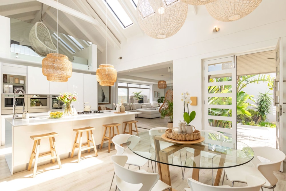 Double-storey house sold in Lake Michelle - FH1670512 Double-storey house sold in Lake Michelle - FH1670512