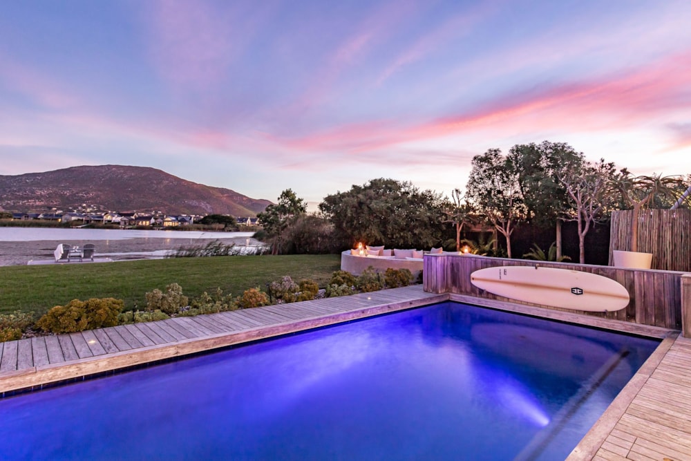 Double-storey house sold in Lake Michelle - FH1670512 Double-storey house sold in Lake Michelle - FH1670512