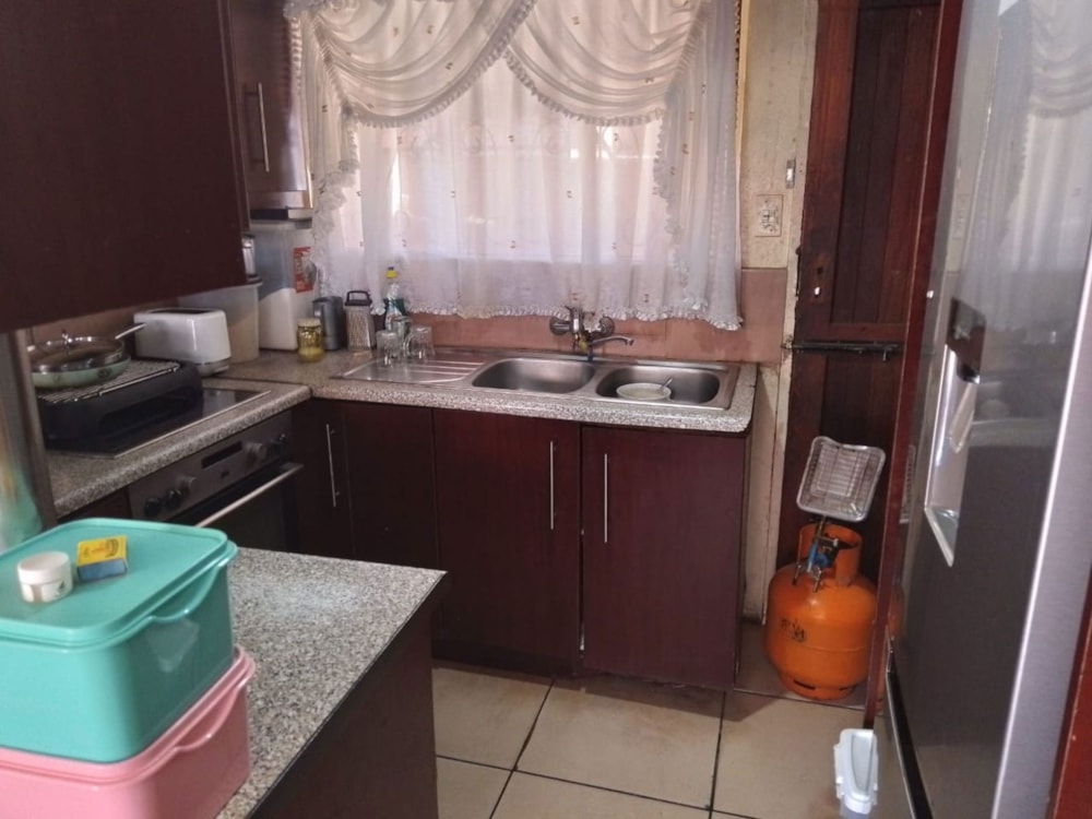 House for sale in Bloemside - 1BX1668464