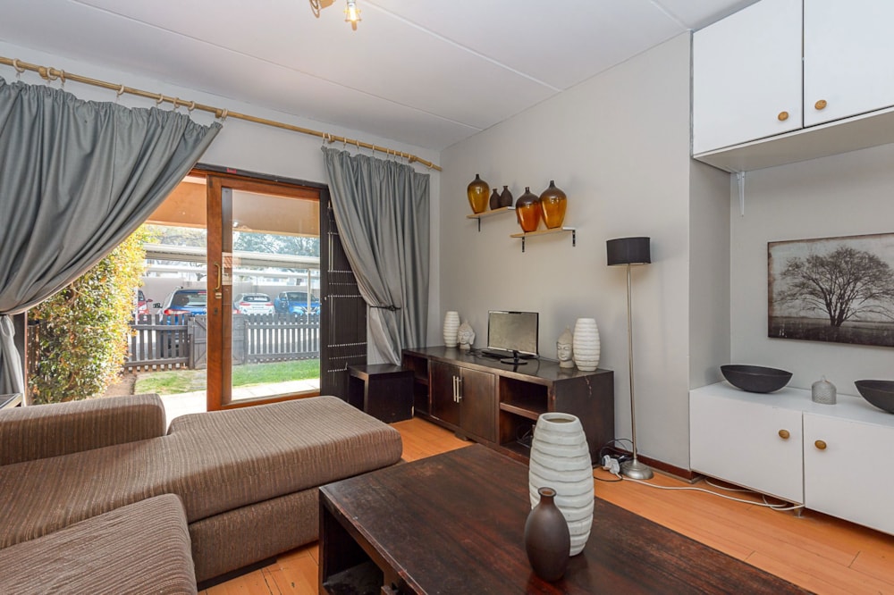 Apartment for sale in Northwold - RAN1710107 Apartment for sale in Northwold - RAN1710107