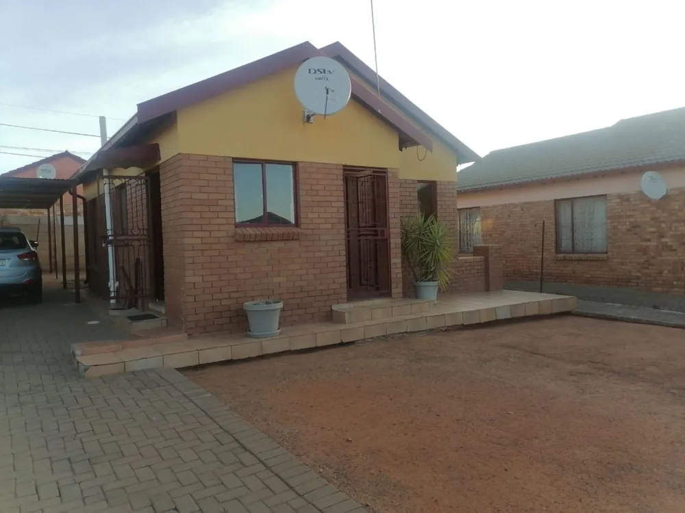 House for sale in Bloemanda - 1BX1669469 House for sale in Bloemanda - 1BX1669469