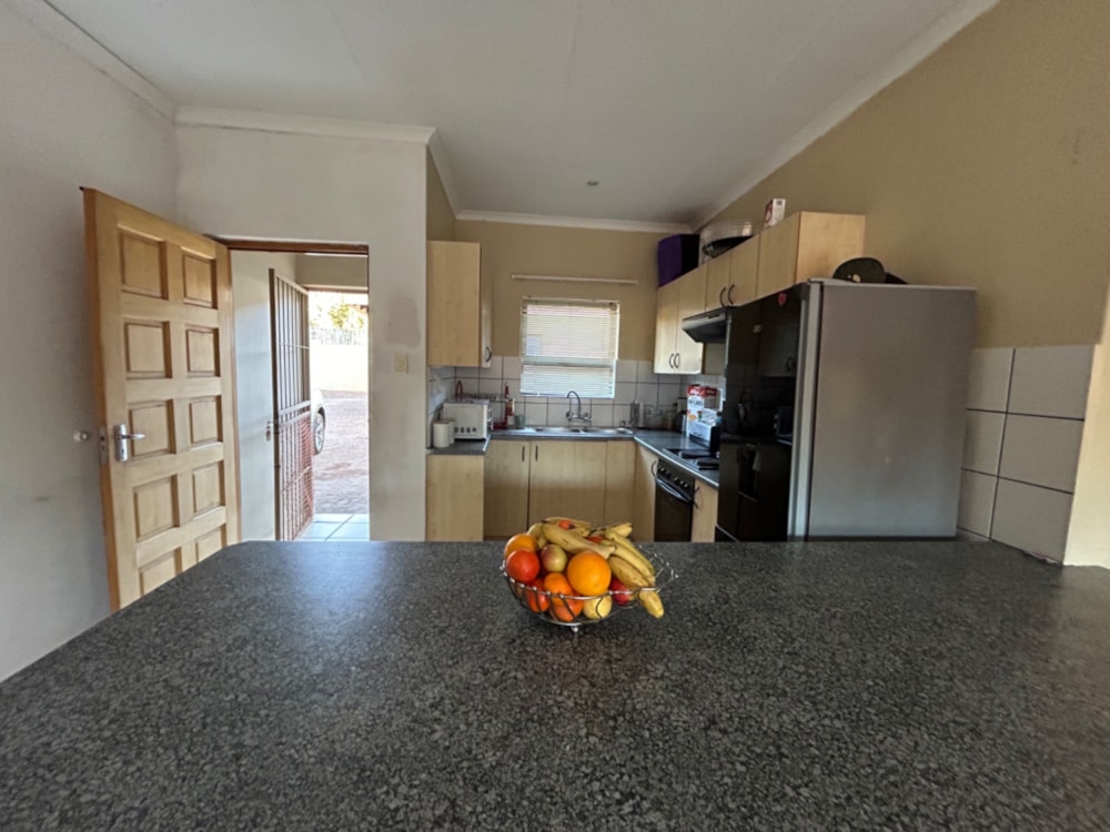 Townhouse sold in Barkly West - 1KJ1670476 Townhouse sold in Barkly West - 1KJ1670476