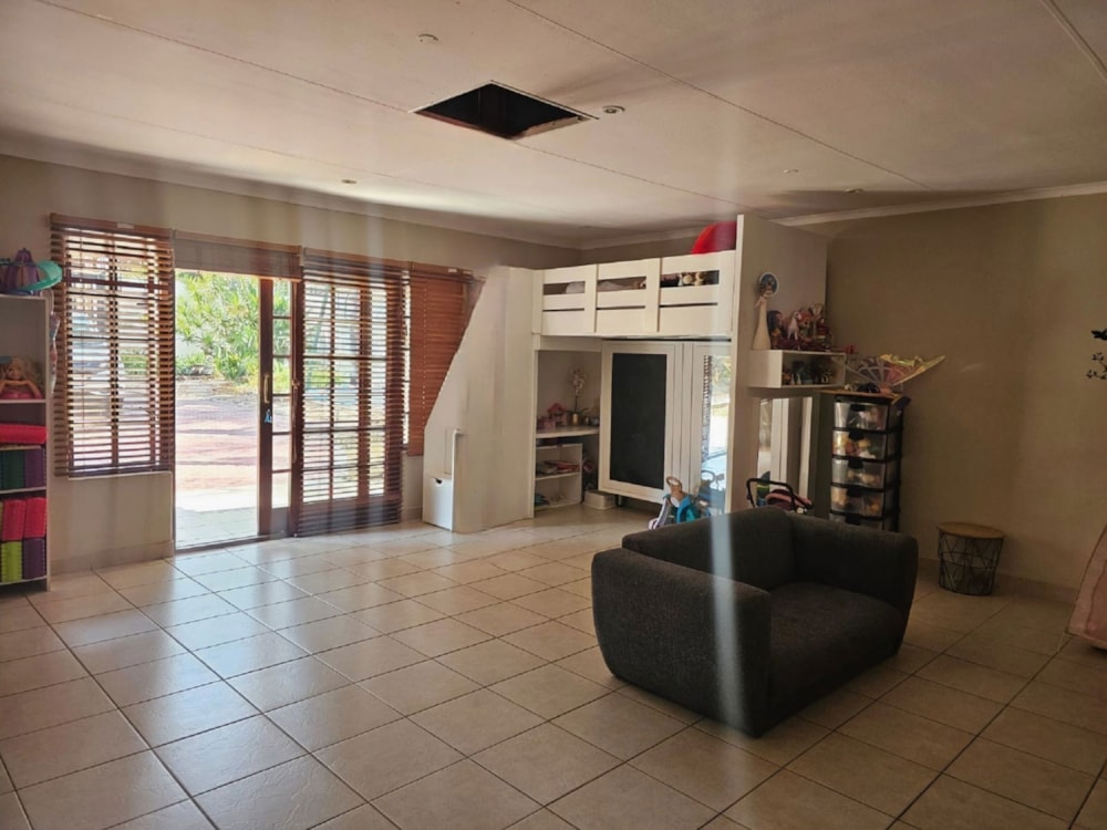 House for sale in Bendor Park - 1PS1668576 House for sale in Bendor Park - 1PS1668576