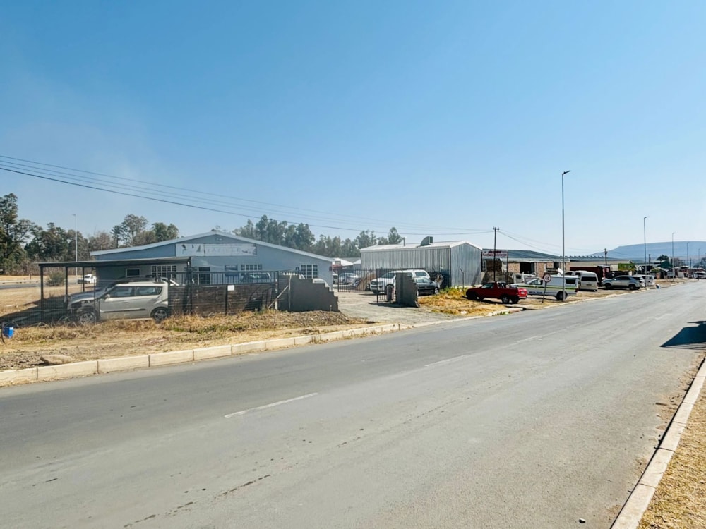 Commercial industrial property for sale in Matatiele, Eastern Cape - 1UB1671789