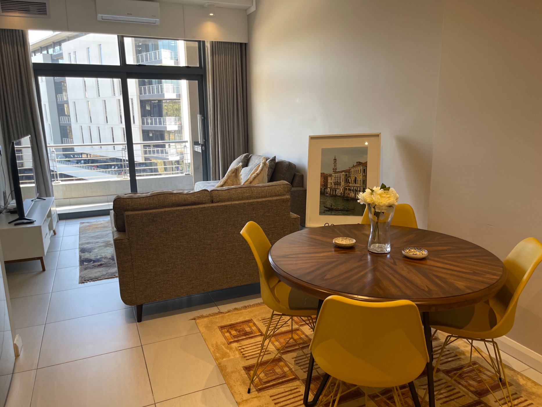 Apartment let in Menlyn - PTL1670399