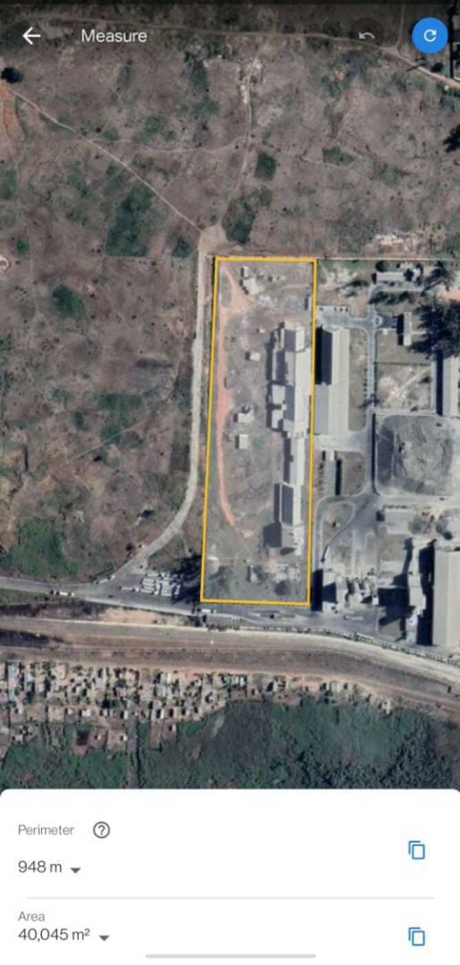 Commercial industrial property for sale in Matola, Mozambique - 3MQ1581587