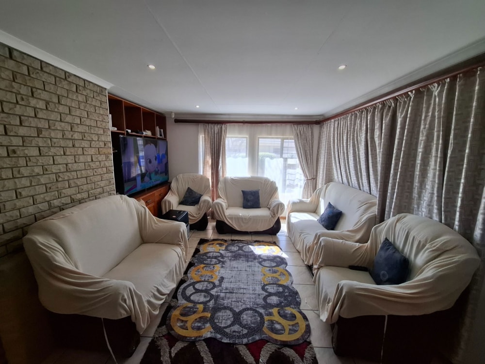 Apartment for sale in La Provence - 1BTH1670415