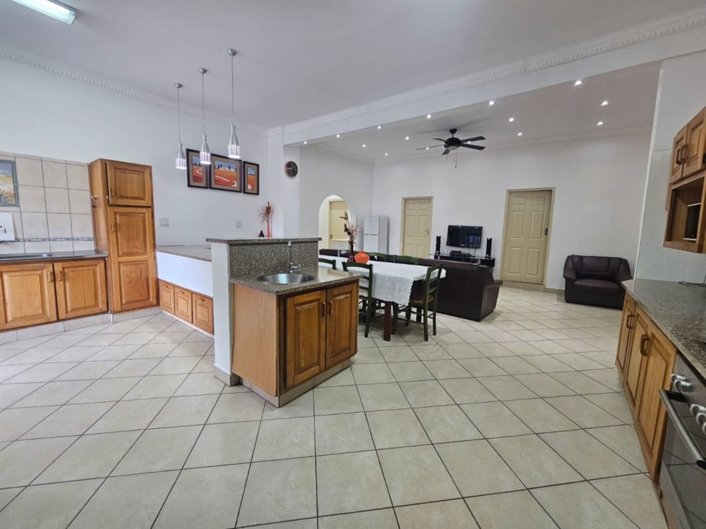 House for sale in Umtentweni - 1PSH1669418 House for sale in Umtentweni - 1PSH1669418