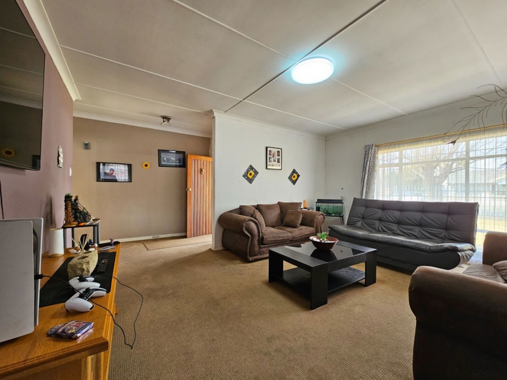 House for sale in Risiville - 1VT1608141