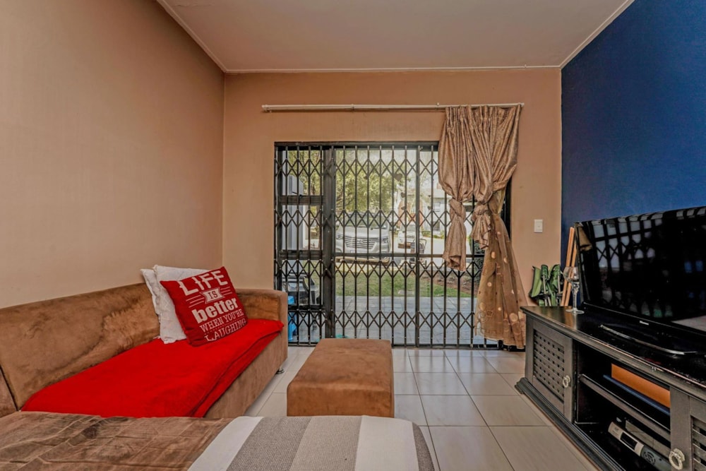 Townhouse for sale in Jackal Creek Golf Estate - RAN1670180