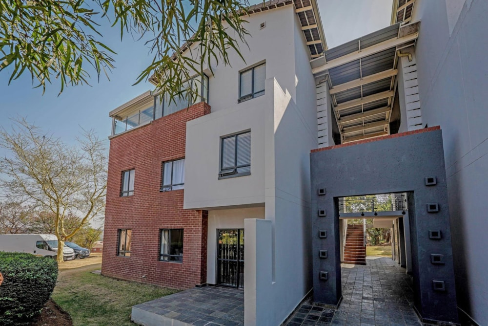 Townhouse for sale in Jackal Creek Golf Estate - RAN1670180