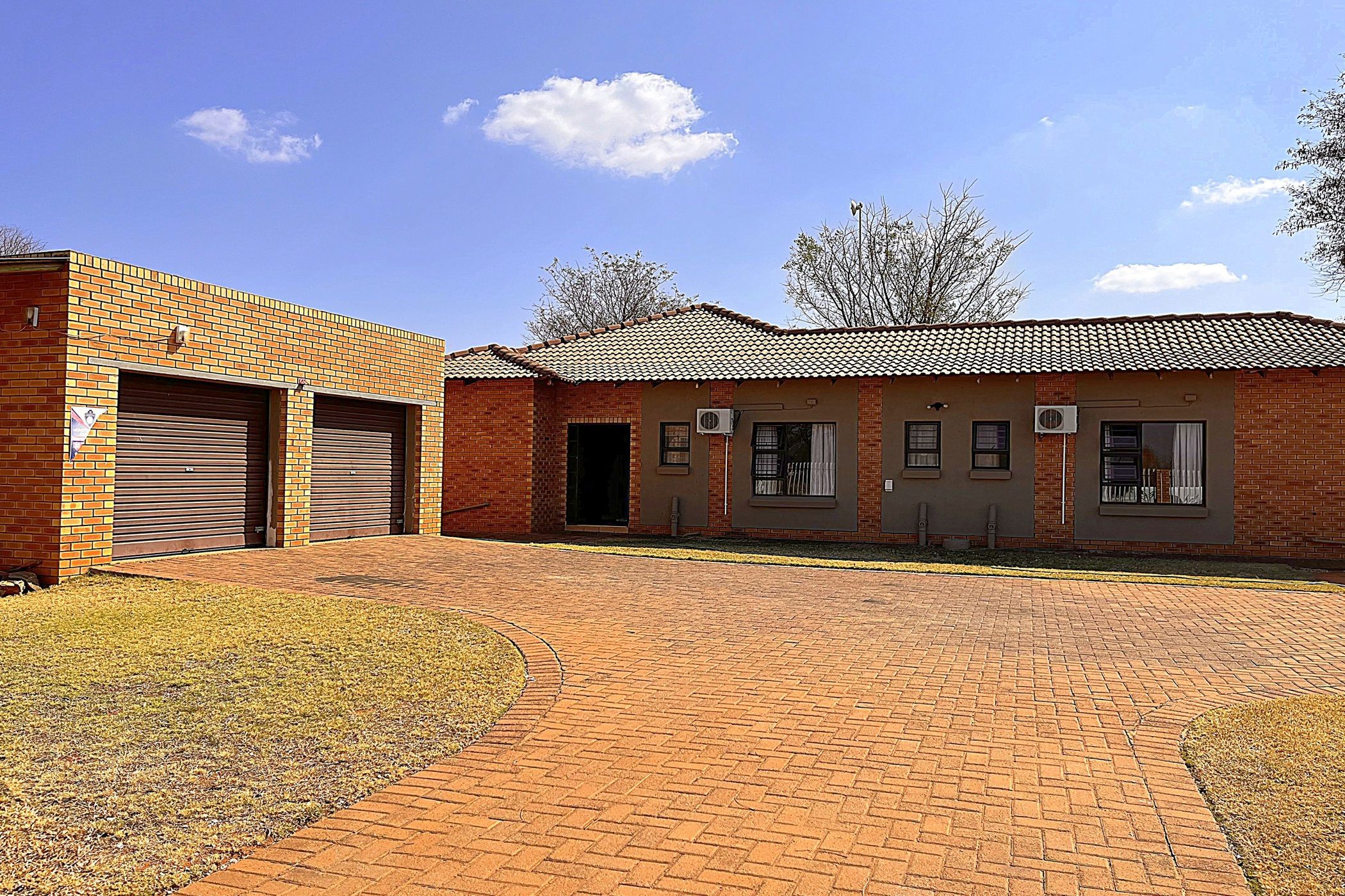 House to rent in Ellisras (Lephalale) - 1ER1750809