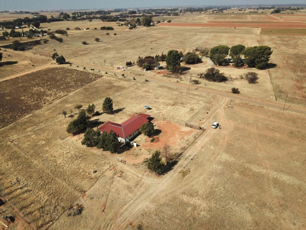 Smallholding sold in Bains Vlei - 1BX1668456 Smallholding sold in Bains Vlei - 1BX1668456