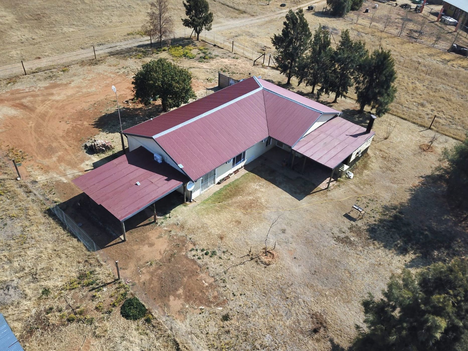 Smallholding sold in Bains Vlei - 1BX1668456