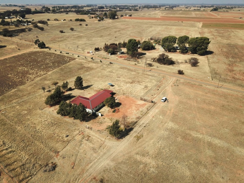 Smallholding sold in Bains Vlei - 1BX1668456 Smallholding sold in Bains Vlei - 1BX1668456