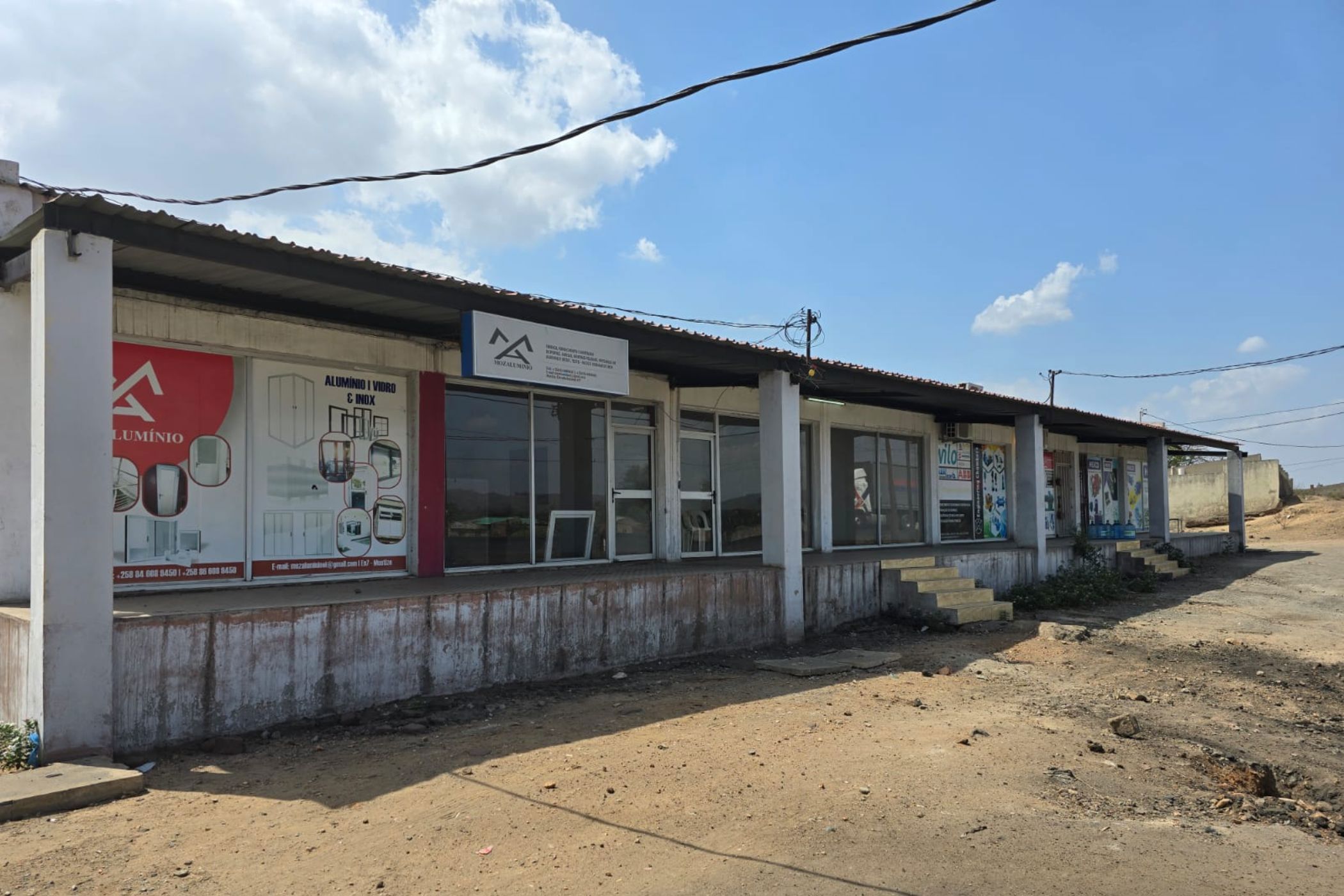 Commercial retail property for sale in Moatize, Mozambique - 3MQ1623074