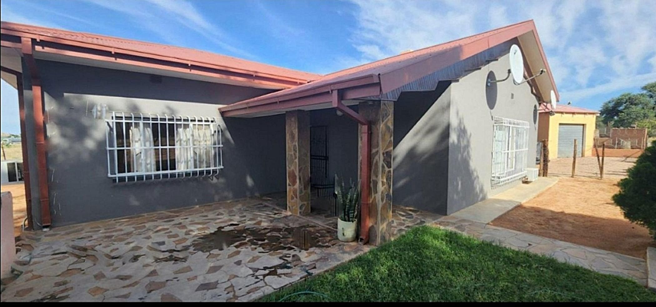 House for sale in Keimoes - 1NA1626296