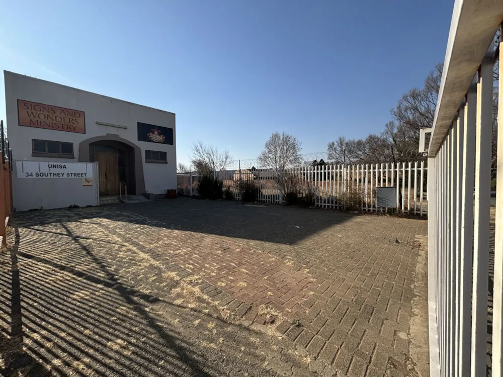 Commercial Building for sale in Harrismith - 1BTH1671513 Commercial Building for sale in Harrismith - 1BTH1671513