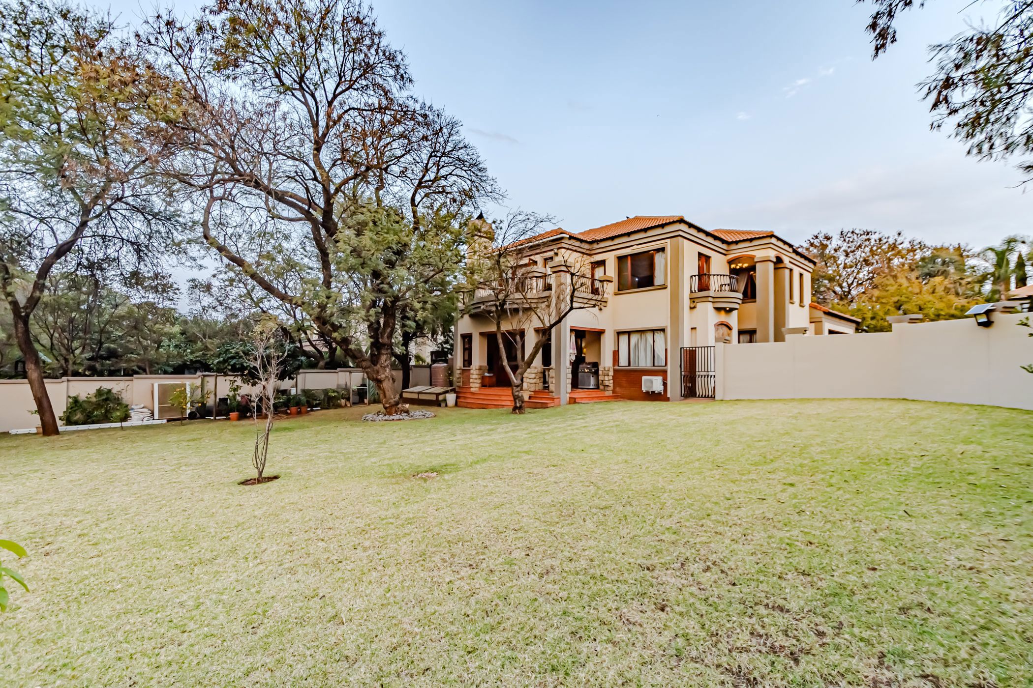 Security estate home sold in Midstream Estate - CN1667208