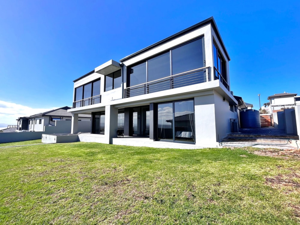 House for sale in Wave Crest - 1JF1669698