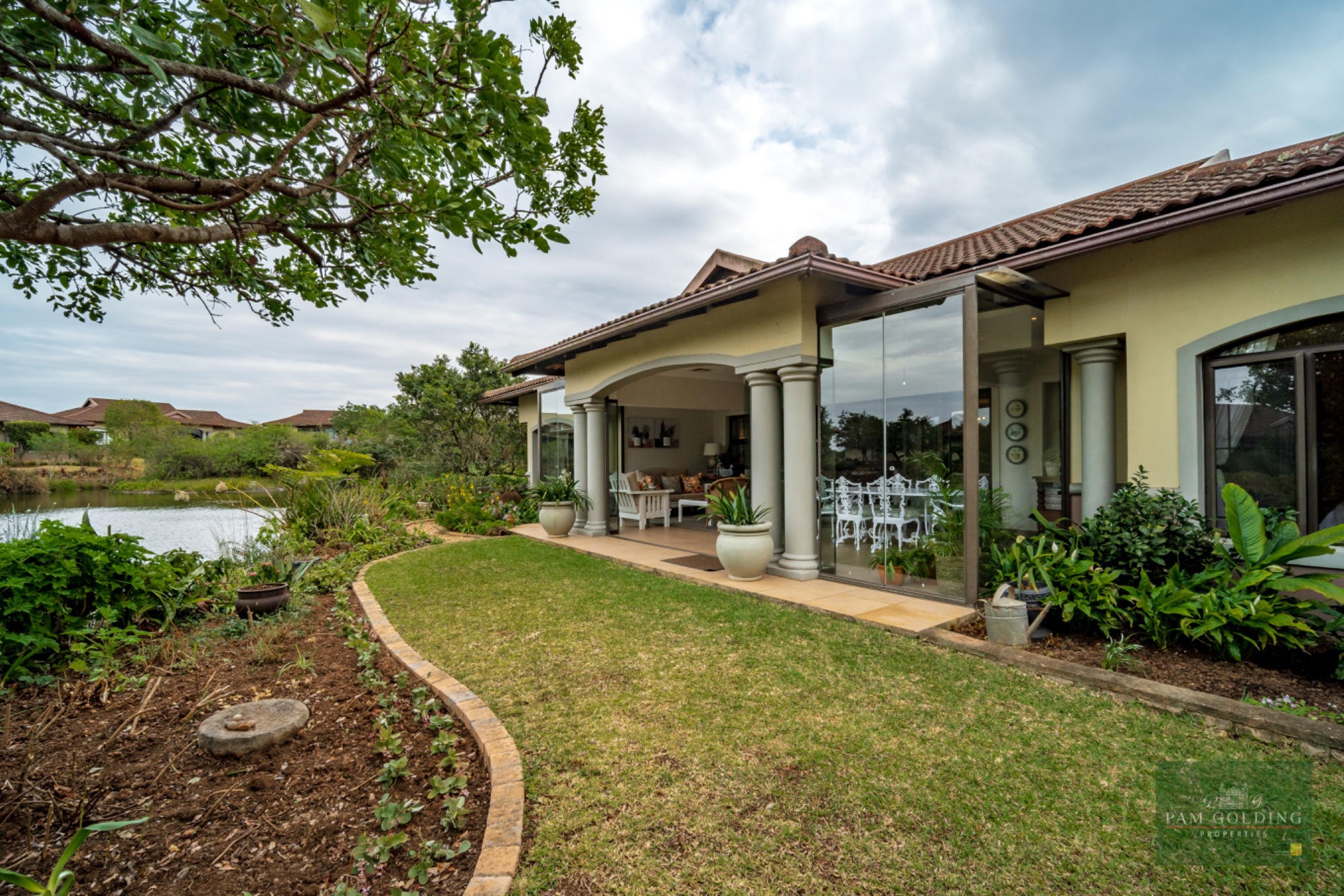 Townhouse let in Le Domaine Estate - 1KF1681357