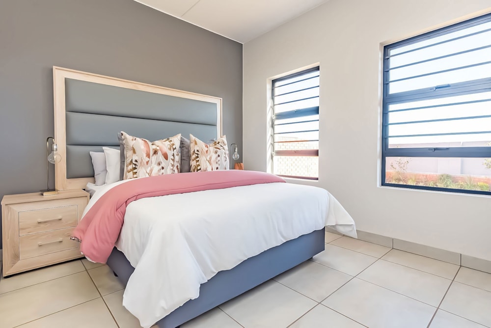 House let in Homes Haven - 1KR1669783