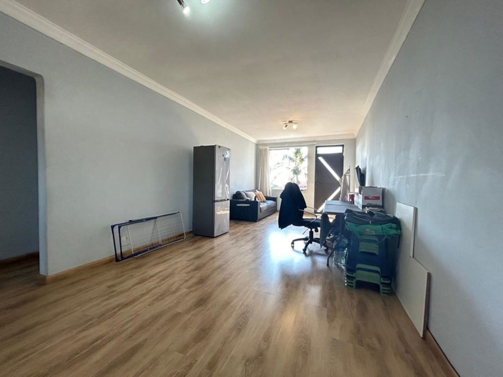 Apartment let in Morningside, Durban - 1DA1668987