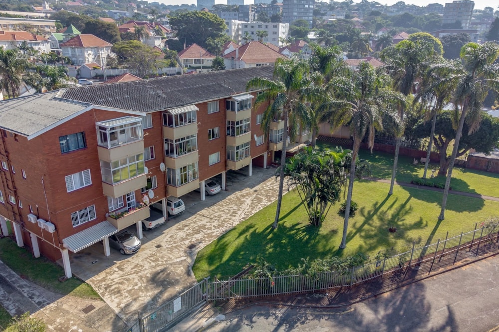Apartment let in Morningside, Durban - 1DA1668987