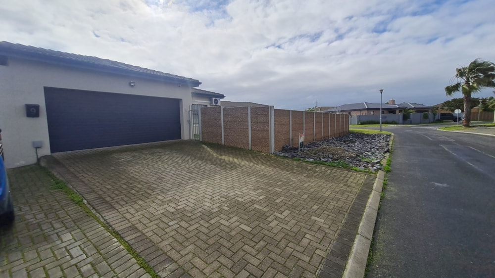 House sold in Viking Village - 1KV1668012 House sold in Viking Village - 1KV1668012