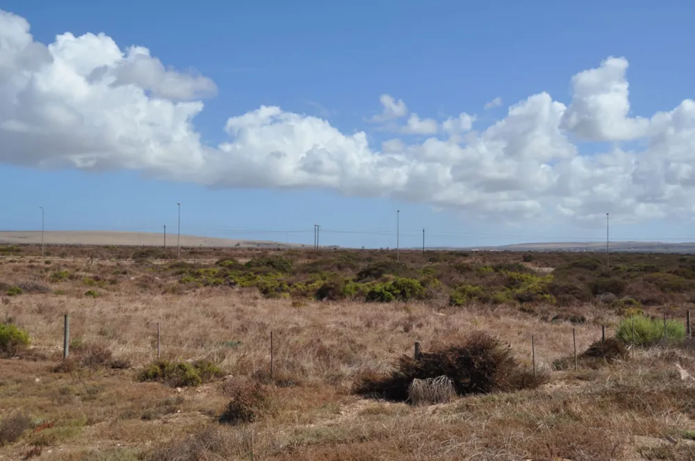 Commercial industrial property for sale in Saldanha Bay - LA1670723 Commercial industrial property for sale in Saldanha Bay - LA1670723