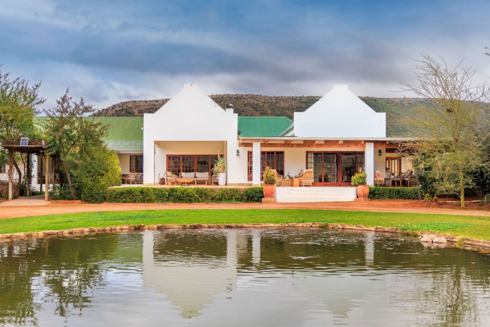 Game farm sold in Steytlerville - 1KK1666543 Game farm sold in Steytlerville - 1KK1666543