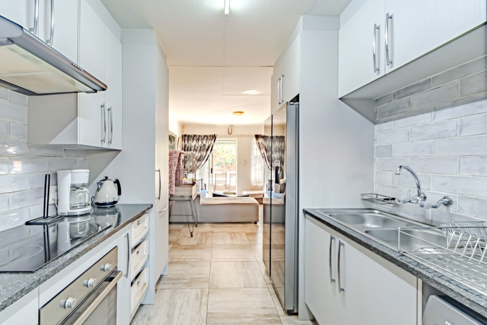 Townhouse sold in Rooihuiskraal North - CN1667120 Townhouse sold in Rooihuiskraal North - CN1667120