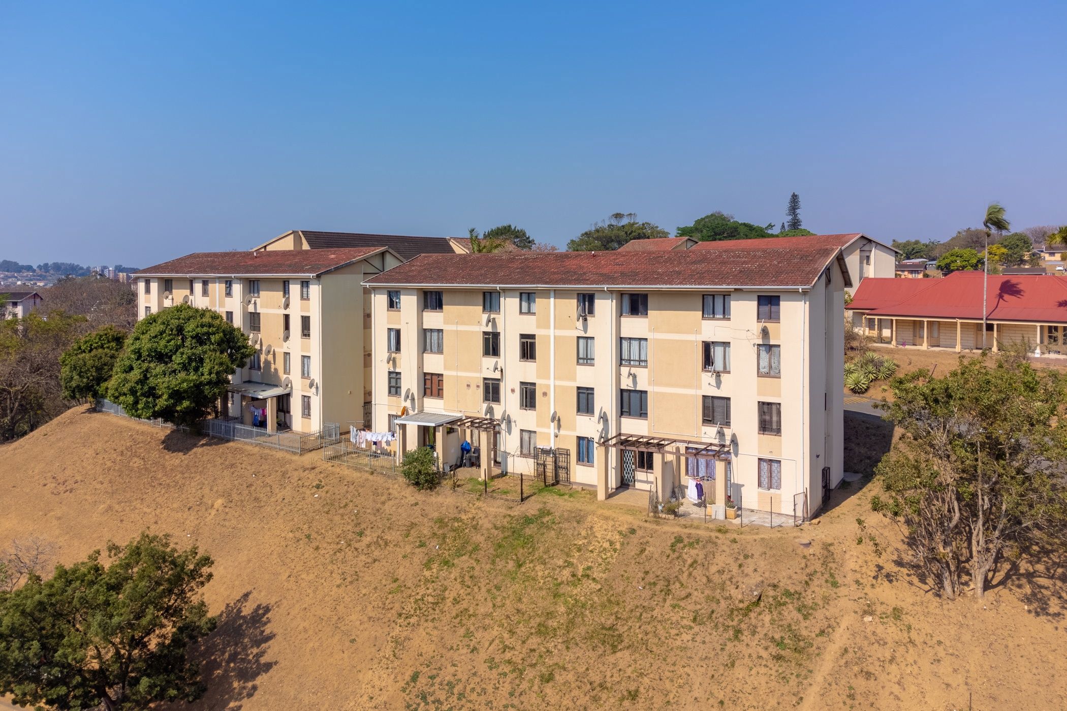 Apartment for sale in Bellair, KwaZulu-Natal - 1DA1671200