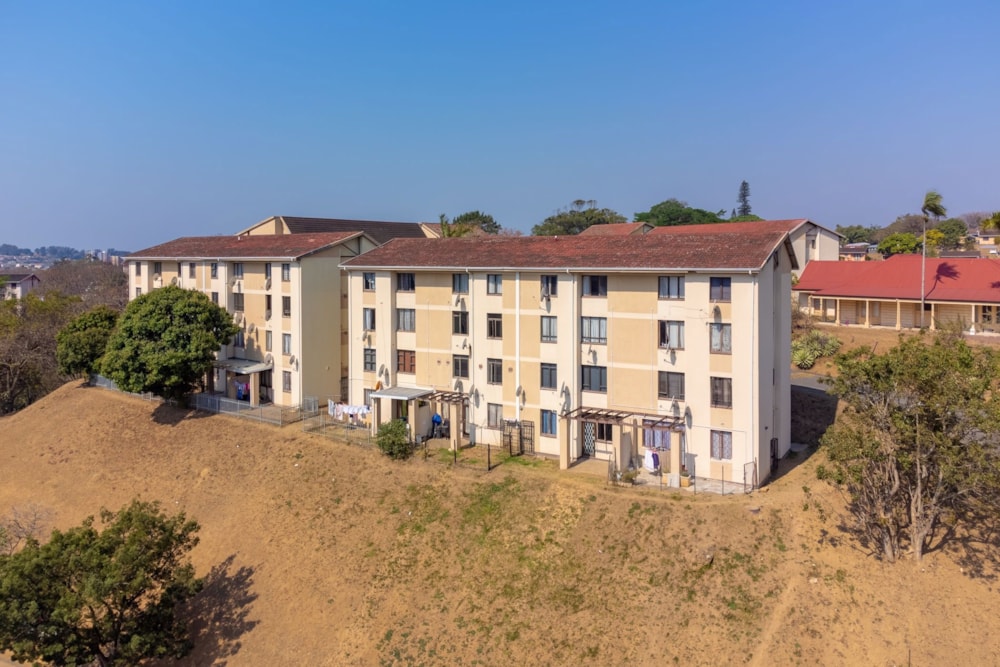 Apartment for sale in Bellair, KwaZulu-Natal - 1DA1671200 Apartment for sale in Bellair, KwaZulu-Natal - 1DA1671200