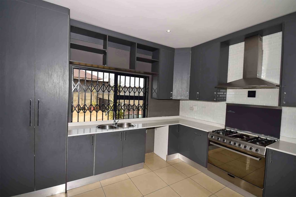 House let in Horizon - RAL1668220 House let in Horizon - RAL1668220