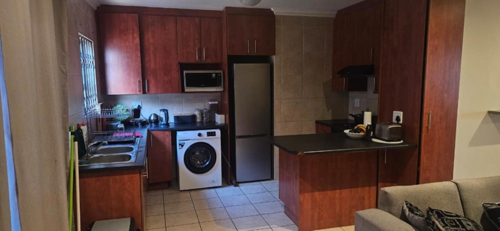 Townhouse for sale in Alberton North - 1AB1667799 Townhouse for sale in Alberton North - 1AB1667799