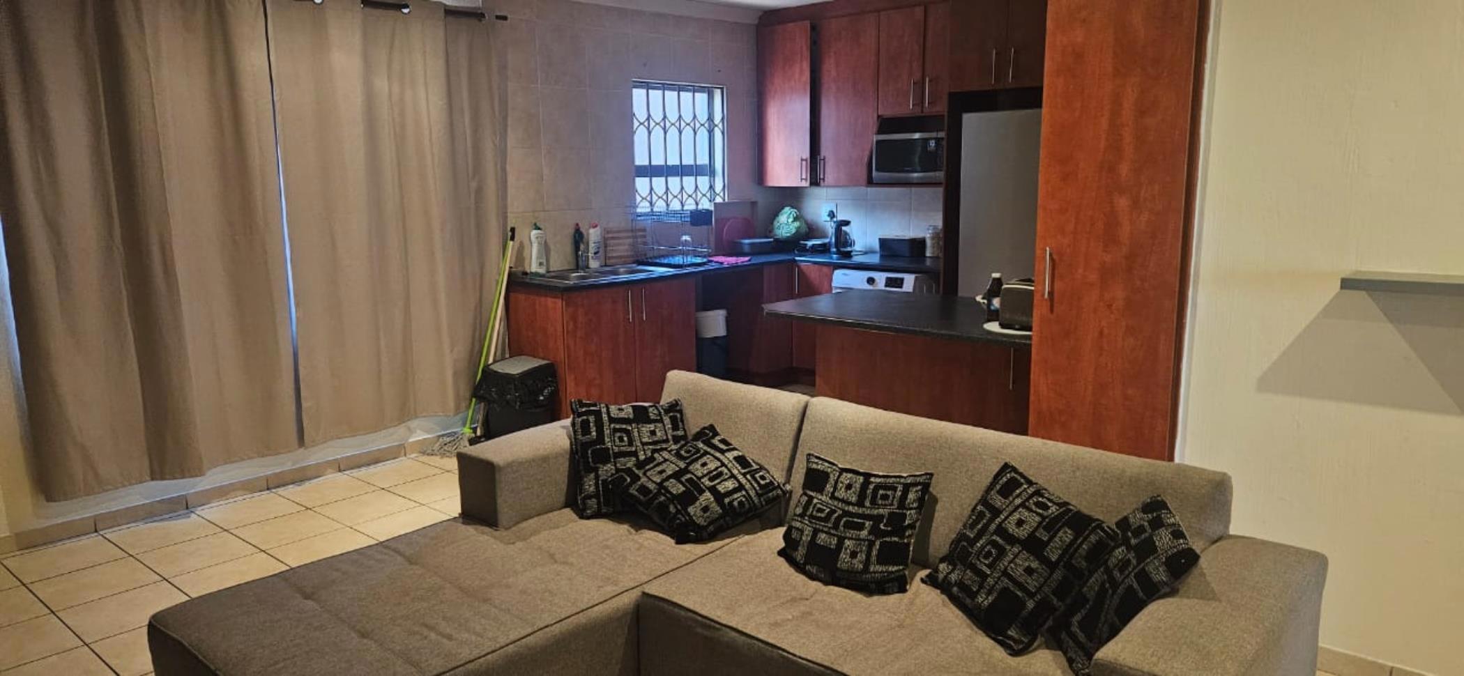 Townhouse for sale in Alberton North - 1AB1667799