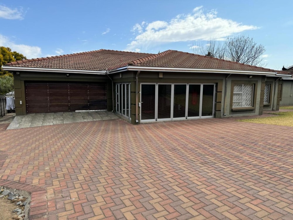 House for sale in Aviary Hill - 1NW1668037