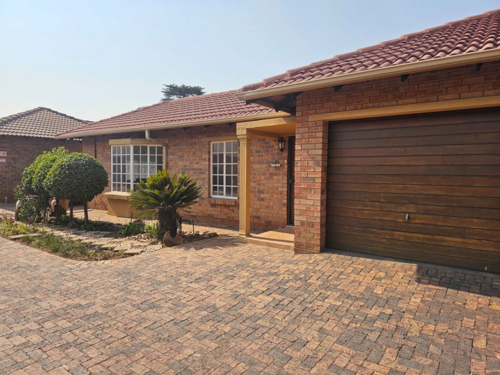 Townhouse for sale in Three Rivers Proper - 1VT1668101 Townhouse for sale in Three Rivers Proper - 1VT1668101