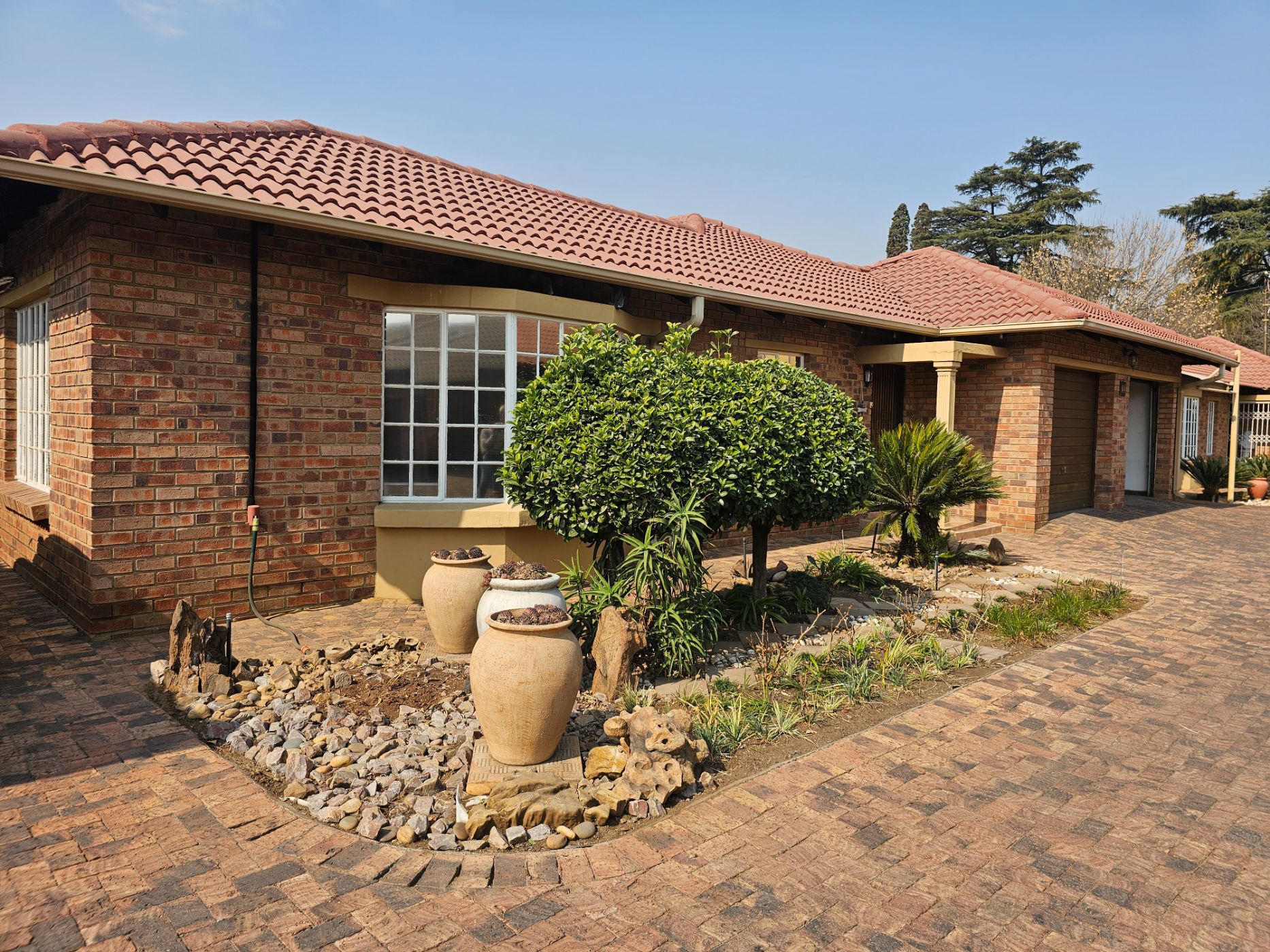 Townhouse for sale in Three Rivers Proper - 1VT1668101