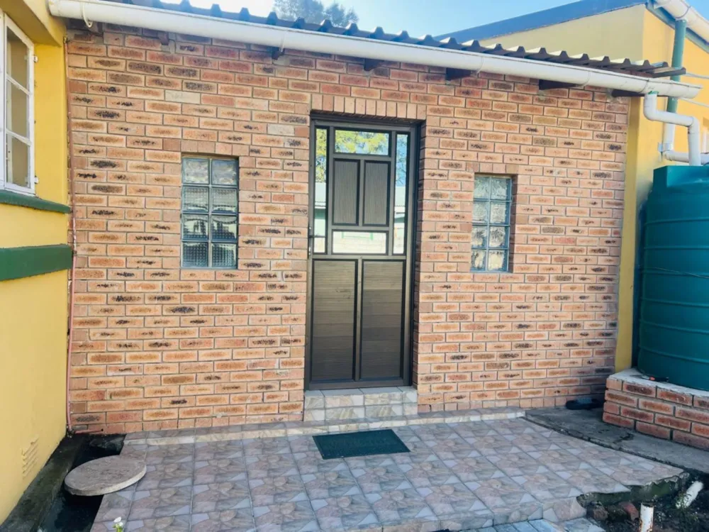 House for sale in King Williams Town (Qonce) - 1MH1668073 House for sale in King Williams Town (Qonce) - 1MH1668073