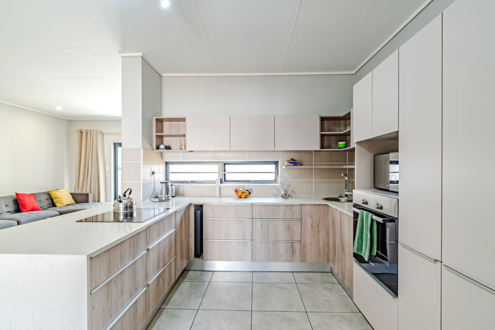 Security estate home for sale in The Reeds - CN1668174 Security estate home for sale in The Reeds - CN1668174