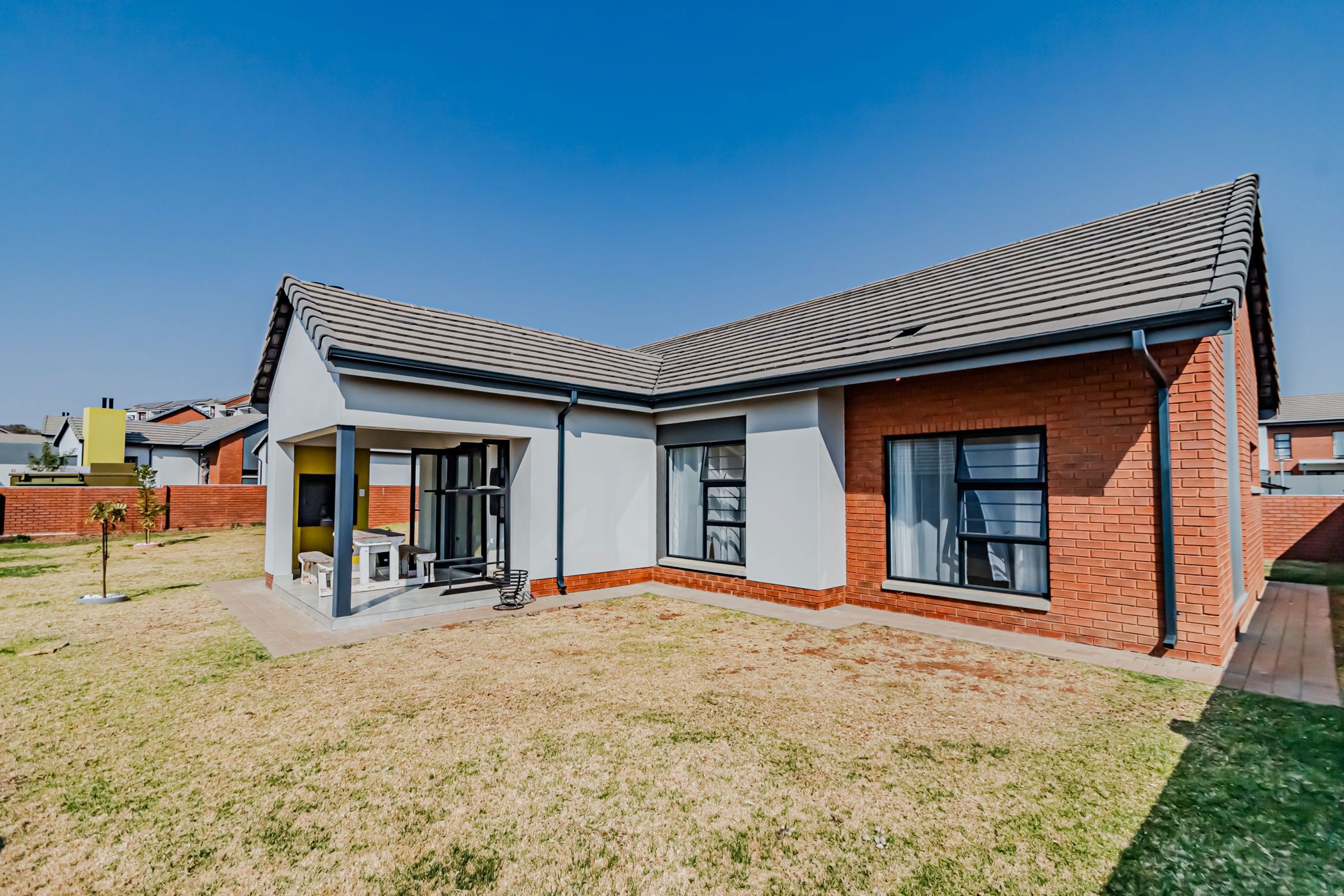 Security estate home for sale in The Reeds - CN1668174