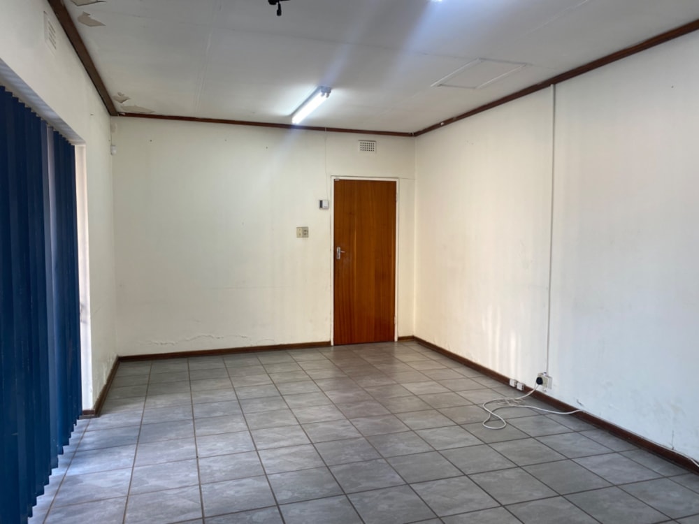 Commercial Building to rent in Newcastle - 1NW1668263 Commercial Building to rent in Newcastle - 1NW1668263