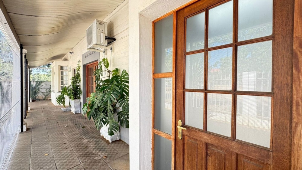 Commercial Building for sale in Belgravia, Kimberley - 1KJ1668277