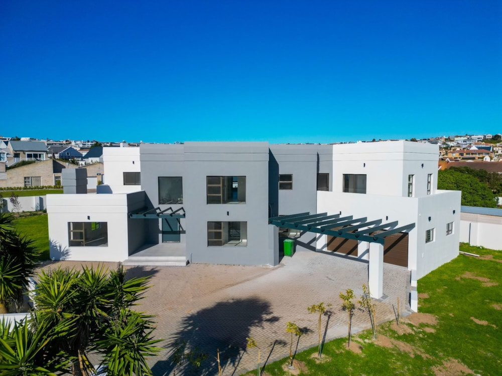 House for sale in Myburgh Park - LA1668496