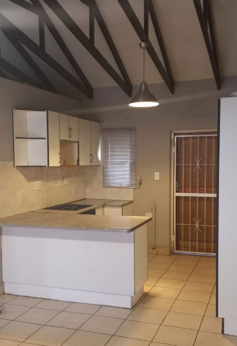 Apartment for sale in Thabazimbi - 1ER1668719