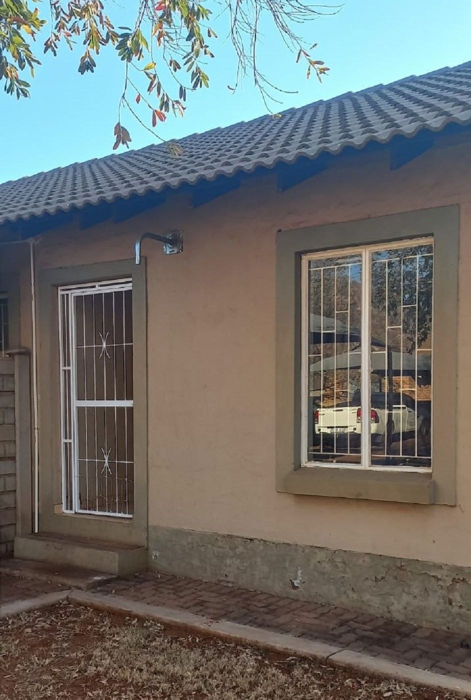 Apartment for sale in Thabazimbi - 1ER1668719 Apartment for sale in Thabazimbi - 1ER1668719