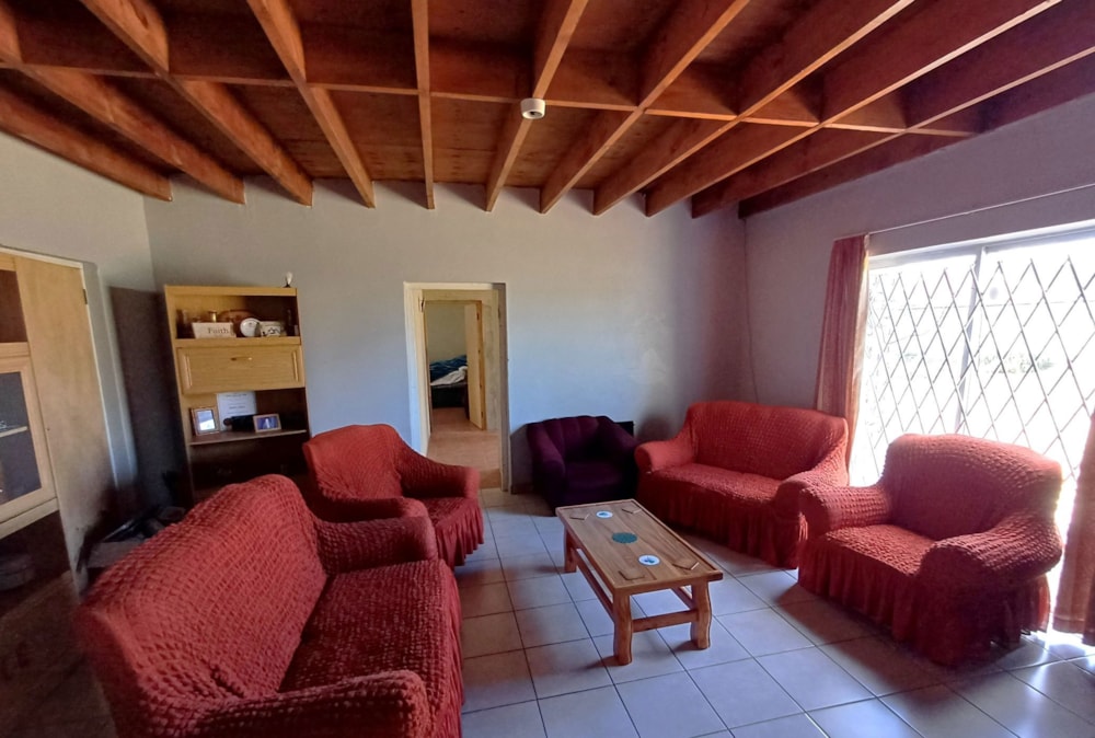 House for sale in Oudtshoorn - 1OU1669568 House for sale in Oudtshoorn - 1OU1669568