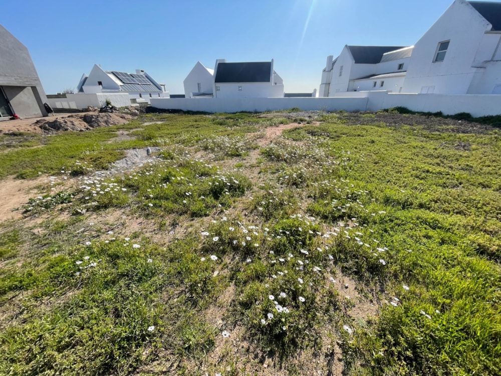 Vacant land for sale in Bekbaai - LA1668808